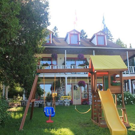 Motel Des Pays D'En Haut Val-David Zewnętrze zdjęcie