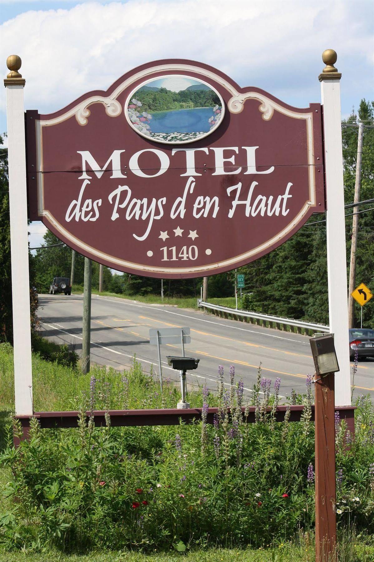 Motel Des Pays D'En Haut Val-David Zewnętrze zdjęcie